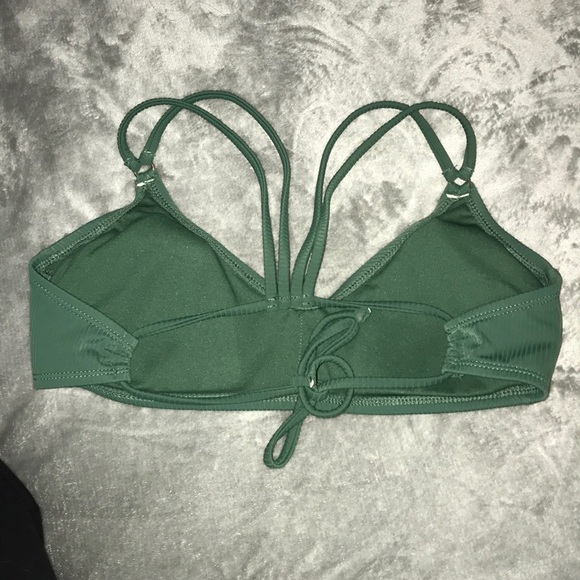 Bathing suit - Picture 2 of 2